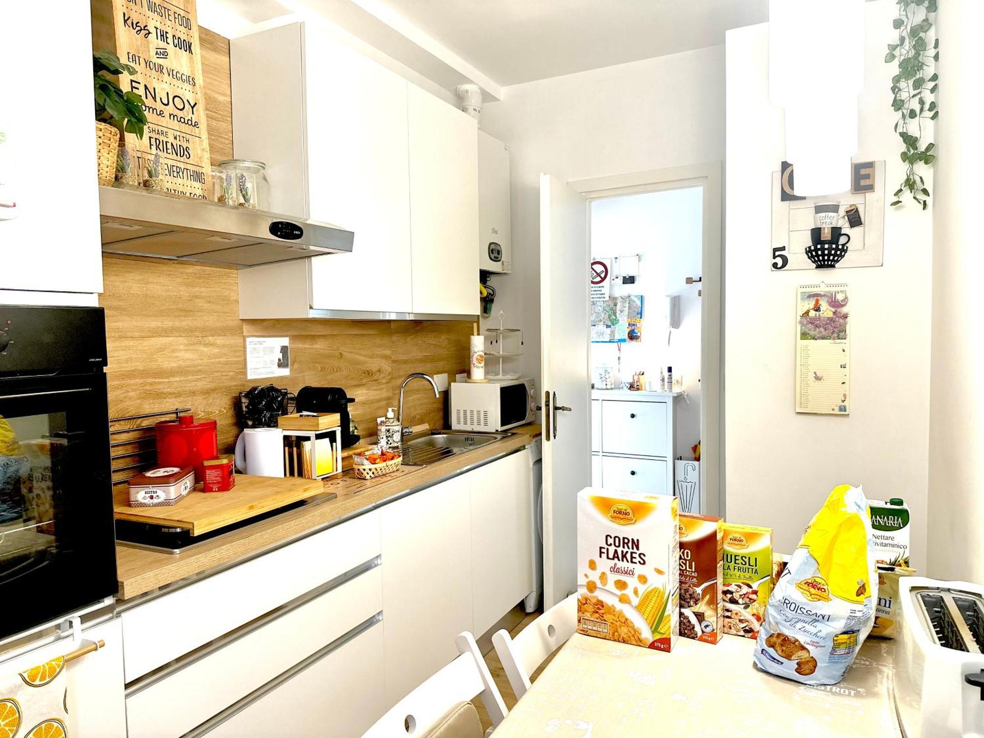 Gemelli-San Pietro-Trastevere-Casa Con Posto Auto Roma Esterno foto